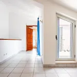 Violeta With The Sea View, 3 Min Walk To The Villa *