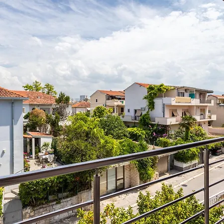 Villa Violeta With The Sea View, 3 Min Walk To The