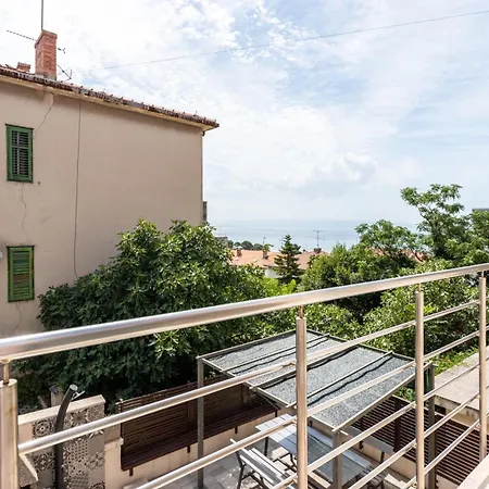 Villa Violeta With The Sea View, 3 Min Walk To The Split