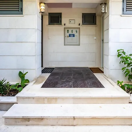 Violeta With The Sea View, 3 Min Walk To The Split