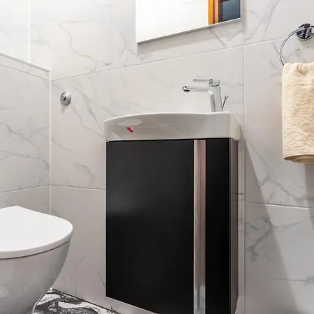 Violeta With The Sea View, 3 Min Walk To The * Split