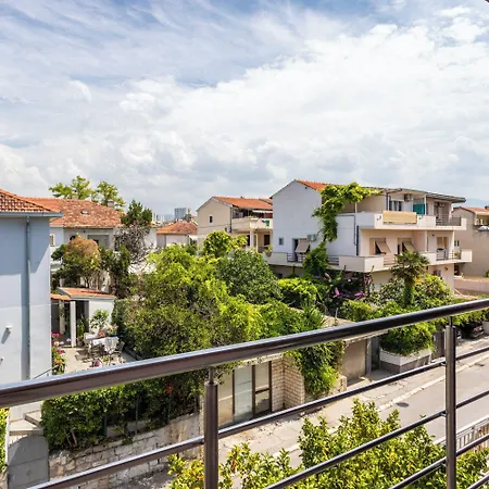 Villa Violeta With The Sea View, 3 Min Walk To The