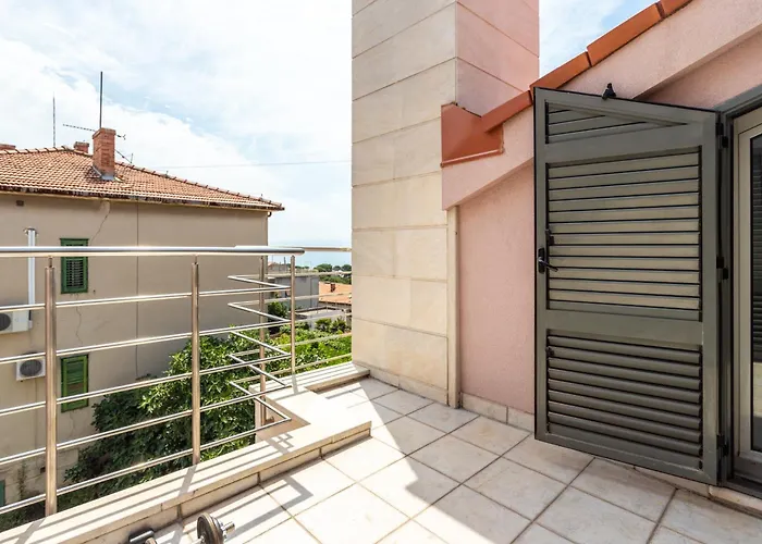 Violeta With The Sea View, 3 Min Walk To The * Split